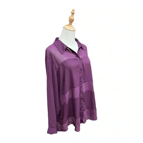 Torrid button down fresh purple inset shear lightweight collared shirt - Picture 1 of 5